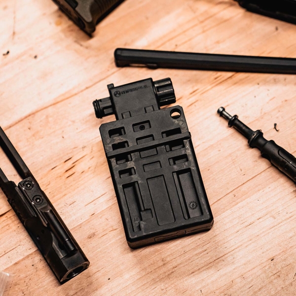 Blok rusznikarski Magpul BEV™ Block do AR15/M4