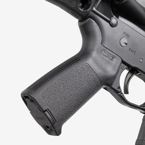 Chwyt pistoletowy Magpul MOE® Grip do AR-15 / M4 - Czarny