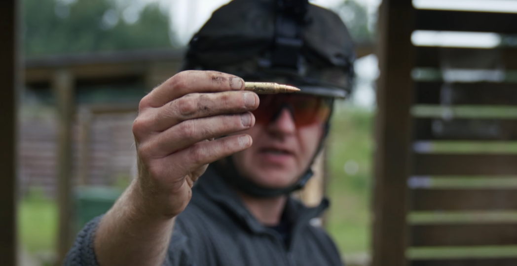 Test błota - zakleszczenie i uszkodzenie zabłoconego naboju