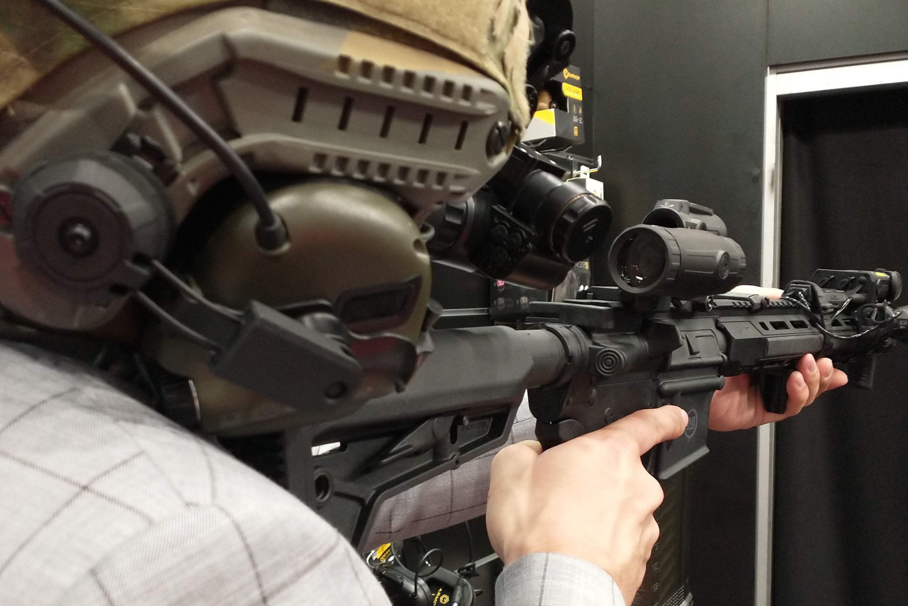 Zestaw operatora przed testami w dark roomie - targi MSPO 2025