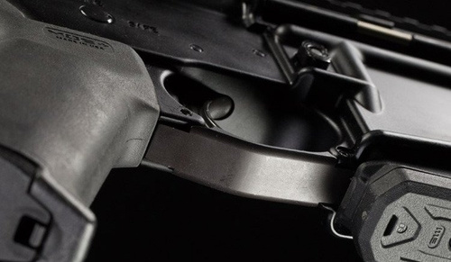 Magpul - Kabłąk MOE Aluminum Trigger Guard do AR-15 / M4 - Czarny - MAG015-BLK