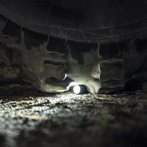 Armytek - Latarka taktyczna na broń Parma C2 Pro - Picatinny/Weaver - 1500 lm - 18650 - F09804C 