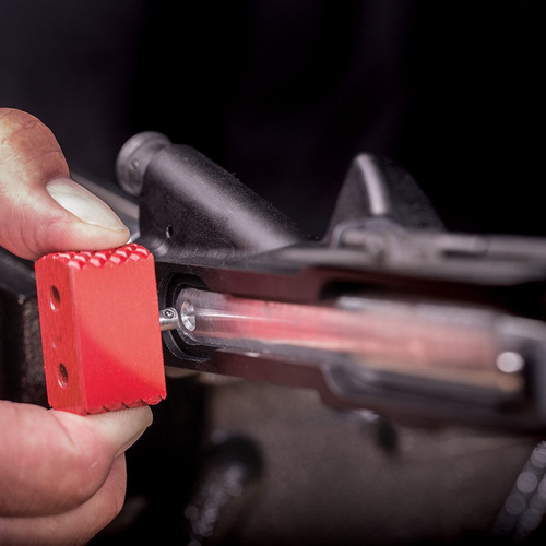 Real Avid - Blok Lug-Lok® Upper Vise Block do mocowania komory zamkowej AR-10 w imadle - AVAR10LLVB