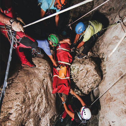 Fenix - Latarka czołowa LED akumulatorowa - 5000 mAh - 1600 lumenów - HM70R