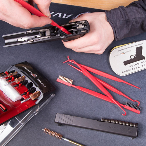 Real Avid - Zestaw szczotek i skrobaków do czyszczenia broni Accu-Grip Picks & Brushes - AVPBS