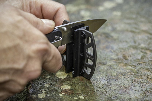Smith's - Kieszonkowa ostrzałka do noży Caprella 2-Step Sharpener - 51106