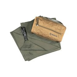 Gear Aid - Ręcznik szybkoschnący Quick Dry Microfiber Towel Medium - Mikrofibra - Zielony OD - 44033