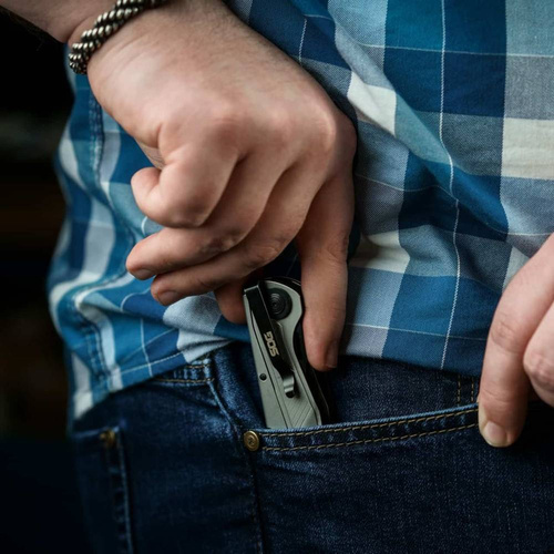 Multitool SOG Flash MT - 7 narzędzi - Srebrny - 29-55-01-41