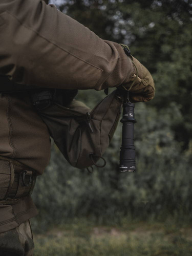 Armytek - Latarka taktyczna Dobermann Pro Magnet USB - Biała - 1500 lumenów - F07501C