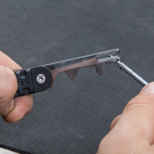 Real Avid - Skrobak do czyszczenia broni AR-10 Scraper™ - AVAR10S