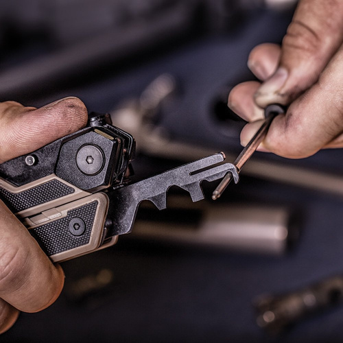 Multitool do konserwacji broni Real Avid AR15 Tool - AVAR15T Multitool do konserwacji broni Real Avid AR15 Tool - AVAR15T