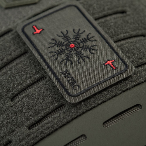 M-Tac - Naszywka haftowana Karta Hełm Grozy - Ranger Green - 51392023