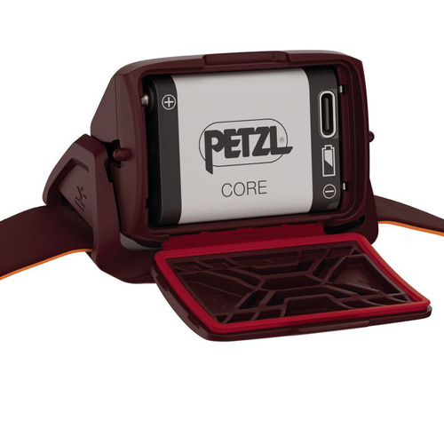 Petzl - Latarka czołowa Actik Core - 625 lm - Czarna - E065AB00