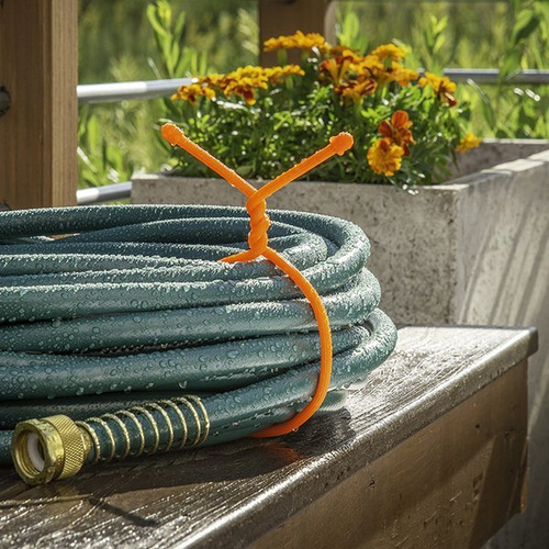 Nite Ize - Elastyczny trok Gear Tie 24" - 2 szt. - Bright Orange - GT24-2PK-31