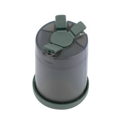 Wildo - Pojemnik Shaker na trzy przyprawy - Oliwkowy - W11104