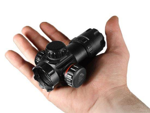 Leapers - Kolimator UTG DS3039W 3.9'' 30 mm - 4 MOA - Czarny - SCP-DS3039W