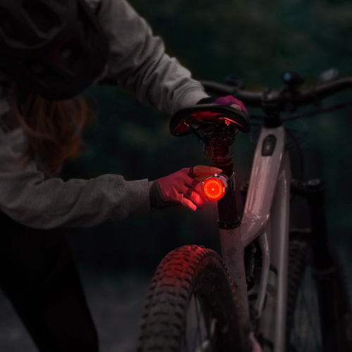 Fenix - Tylna lampa rowerowa LED BC06R - 90 lm - Czarny - BC06R.11111