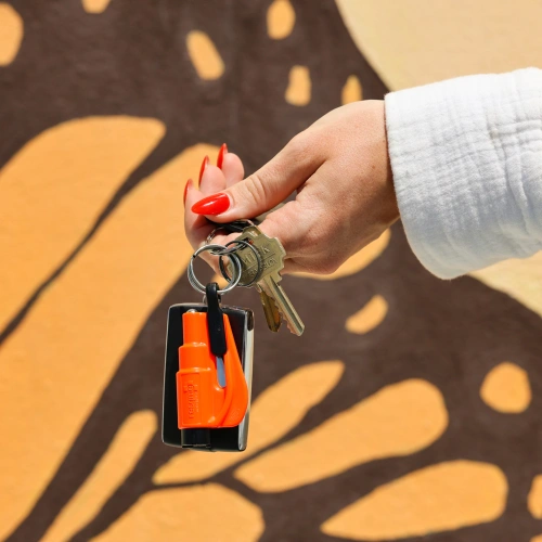 Narzędzie ratunkowe ResQMe Car Escape Tool - Pomarańczowy