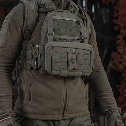 M-Tac - Naszywka haftowana Karta Hełm Grozy - Ranger Green - 51392023