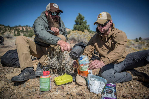 Helikon - Kurtka z kapturem Wolfhound Hoodie - Windpack Nylon - Alpha Green - KU-WLH-NL-36