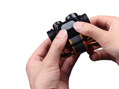 Fenix - Latarka czołówka LED z akumulatorem - 1400 lumenów - Czarna - HM65R