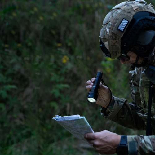 Mactronic - Latarka taktyczna Black Eye X31 - 3100 lm - Czarna - TH0081