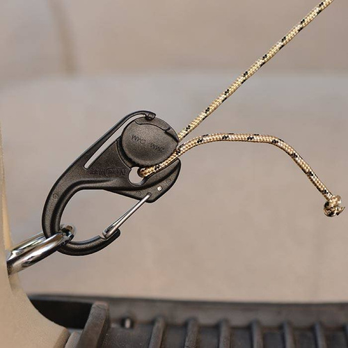 Nite Ize - Regulowana klamra biwakowa CamJam® Cord Tightener - Czarny - NCJ-01-R3