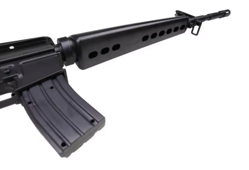Well - Replika karabinka szturmowego M16A1 - 6mm - Sprężynowa - WEL-39-000018
