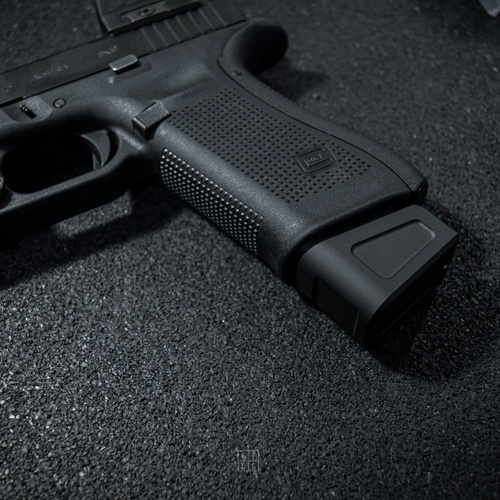 FTCS - Powiększona stopka magazynka do Glocka 17 - +3 naboje - Graphite Black H-146 - FTCS Nr. 33