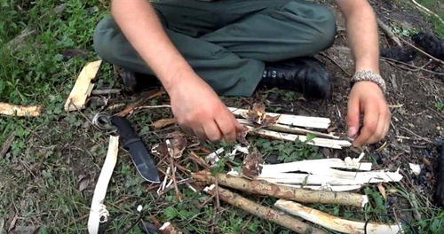 Ruike - Nóż Hornet - Czarny - F815-B 