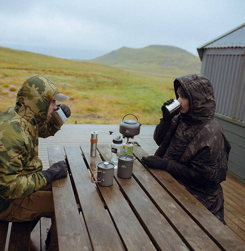 Helikon - Poncho ocieplane Swagman Roll - Windpack - Climashield - MultiCam Black - PO-SMR-BL-0C