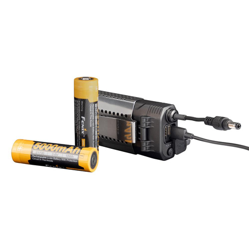 Fenix - Latarka LED / czołówka z akumulatorem 5000 mAh - 3000 lumenów - HP30R V2.0