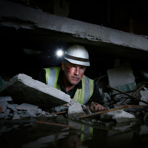 Fenix - Latarka taktyczna LED WF30RE (2025) - 300 lm - Czarna - WF30RE (2025)