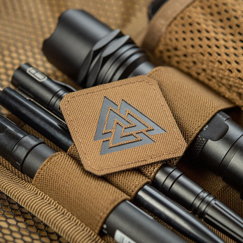 M-Tac - Naszywka Laser cut Valknut kwadrat - Czarny / Coyote - 51162502