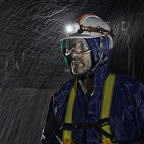 Fenix - Latarka czołówka LED 16R z akumulatorem 3000 mAh - 1250 lumenów - HP16R