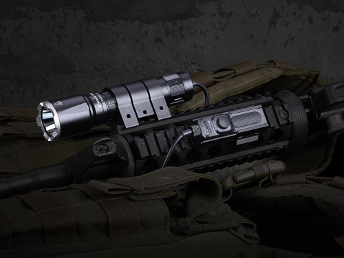Fenix - Latarka LED akumulatorowa TK16 V2.0 - 3100 lm - 5000 mAh