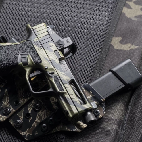 Swampfox Optics - Otwarty kolimator pistoletowy Liberty II 1x24 MR - System Multi-reticle - FMC - LBT2124-MR