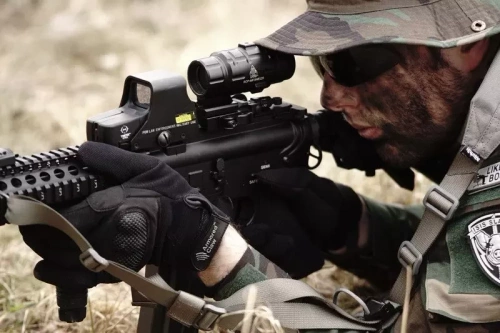 Theta Optics - Replika celownika kolimatorowego TO551 - Czarna - THO-10-010994