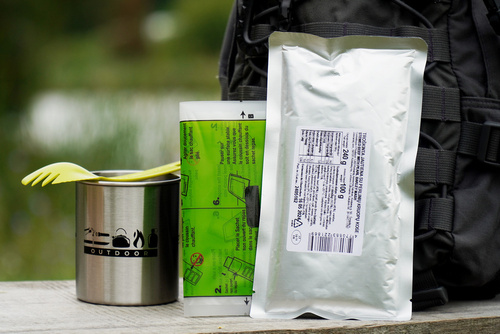 Kedainiu - Wojskowa racja żywnościowa MRE nr 09 - Duszony gulasz wołowy z kaszą perłową