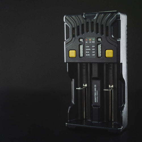 Armytek - Ładowarka Uni C2 - Adapter samochodowy - A02401C