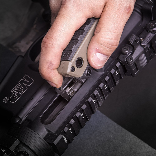 Multitool do konserwacji broni AR Real Avid Gun Tool Pro AR-15 - AVGTPROAR